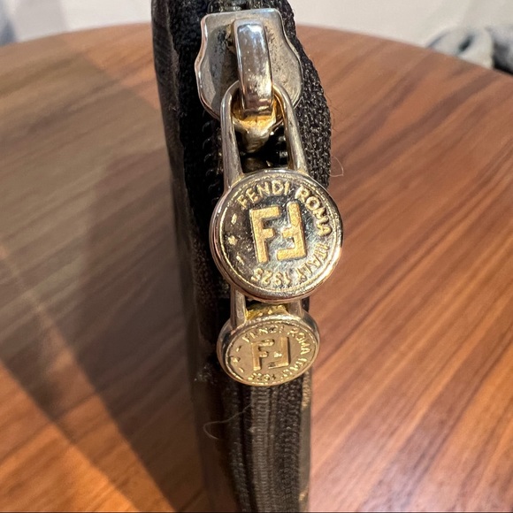 Vintage Fendi Portfolio bag - Picture 3 of 5